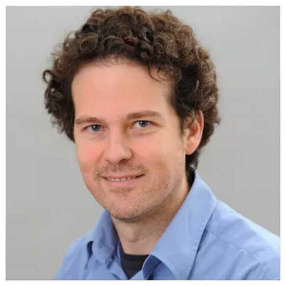 Stories from Emma Entrepreneurs: David Ruiz-Alonso (2001), Co-founder, Owlstone Medical